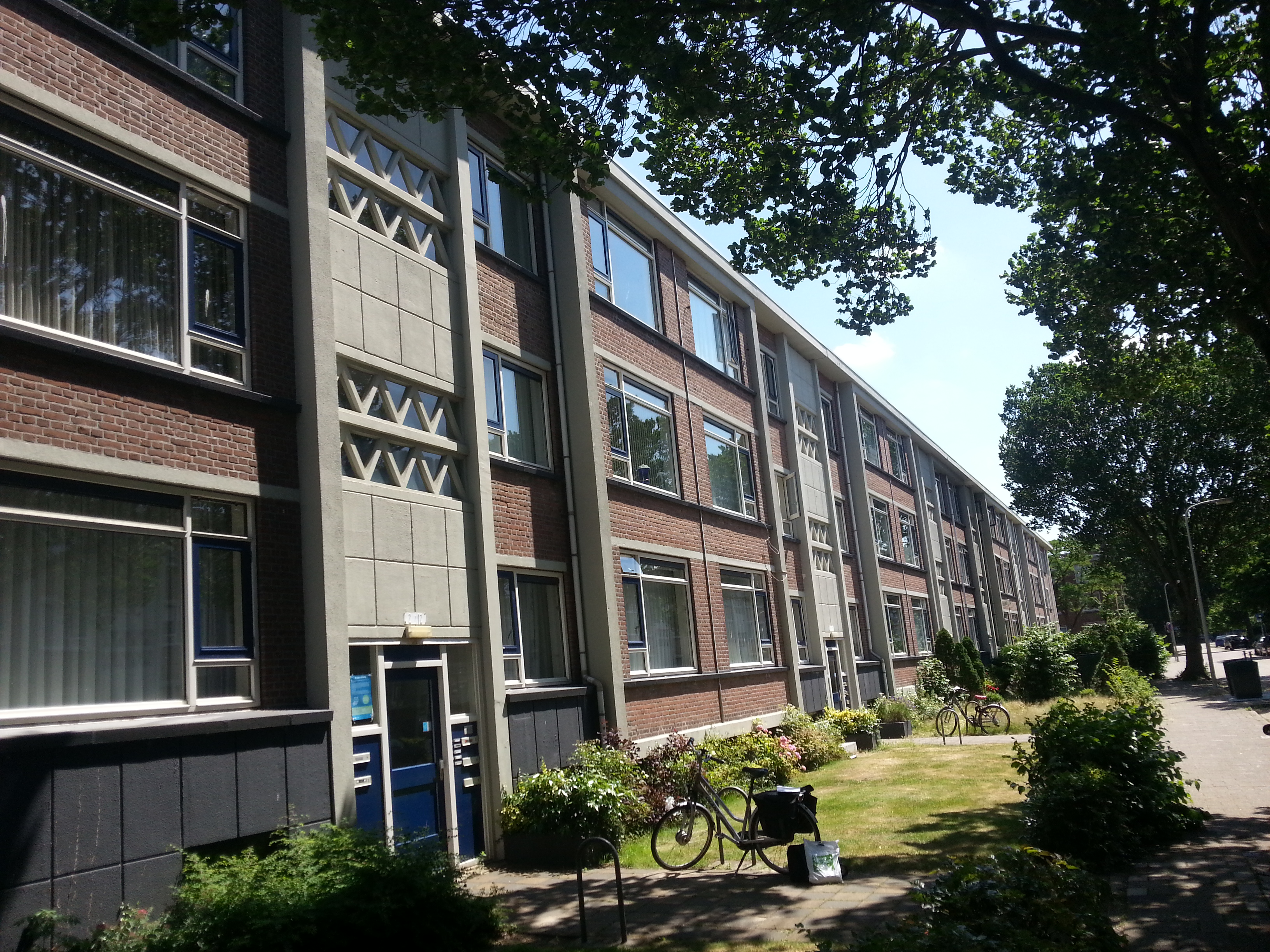 Ruinerwoldstraat 12, 2541 PR Den Haag, Nederland