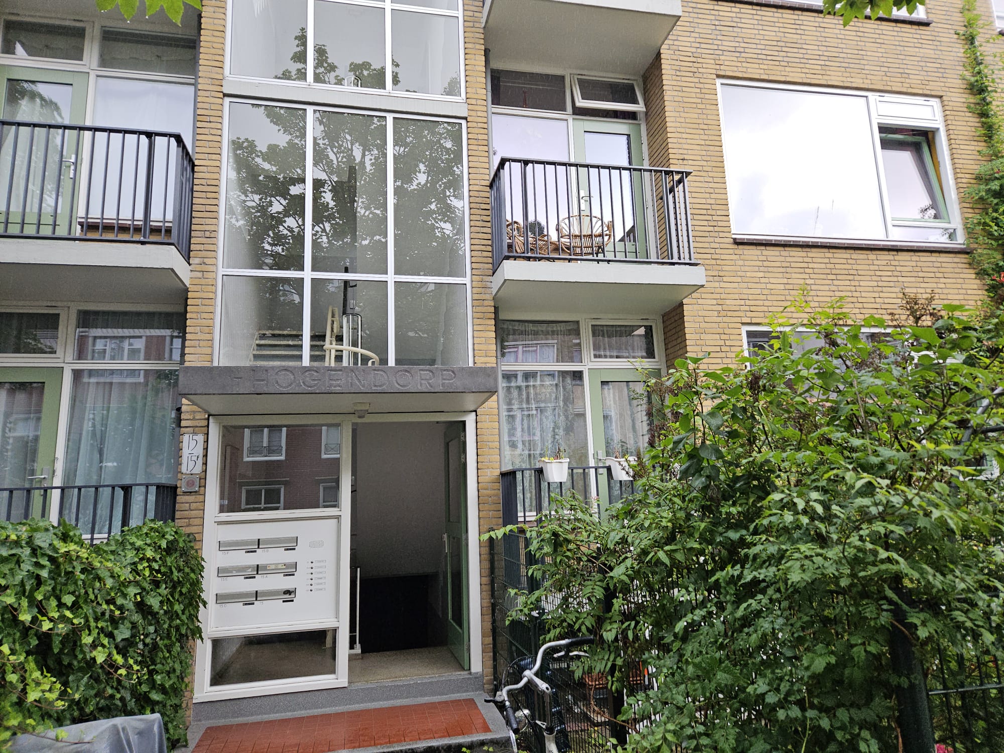 Van Hogendorpstraat 15A