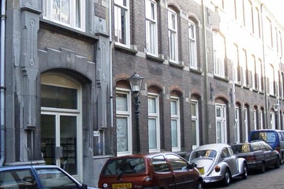 Kazernestraat 46