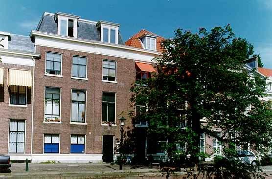 Hooigracht 36C, 2514 BG Den Haag, Nederland