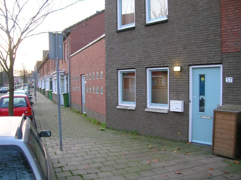 Appartement te huur: Hugo Verrieststraat 57, Laakkwartier-West 'S-Gravenhage