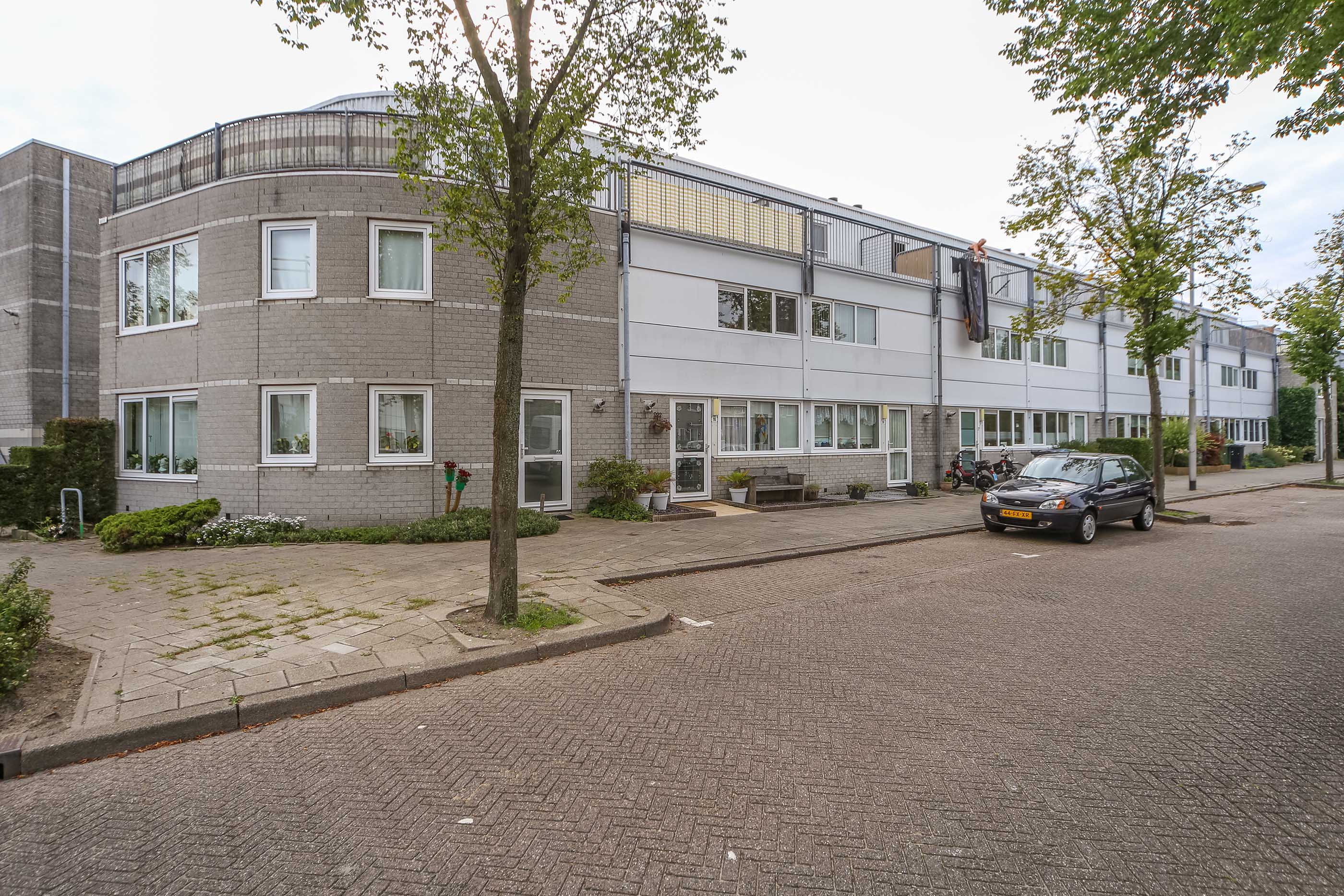 Tussenwoning te huur: Sint Jorisweg 92, Sint Joris Delft