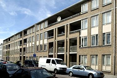 Tussenwoning te huur: Van Limburg Stirumstraat 109, Huygenspark 'S-Gravenhage