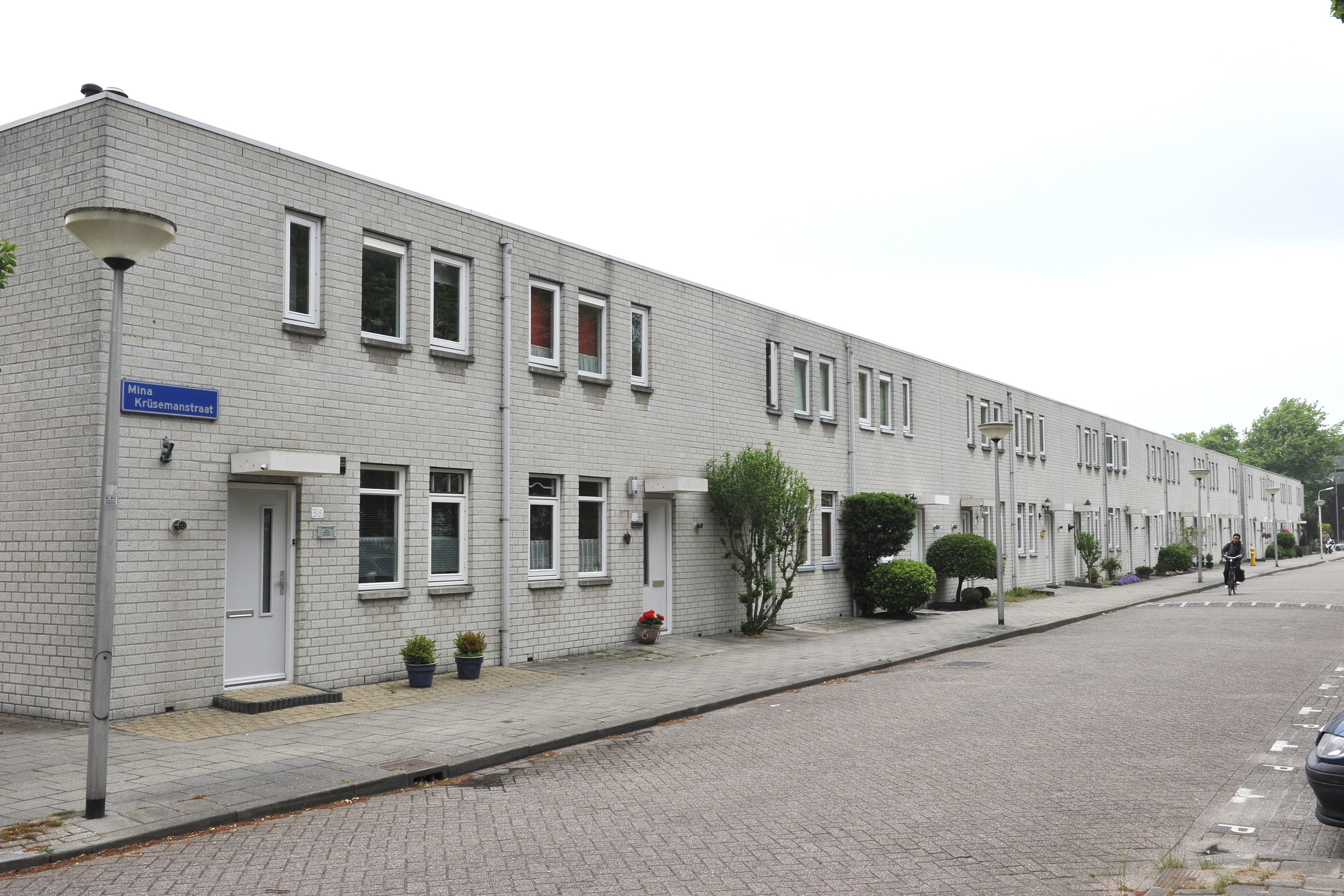 Tussenwoning te huur: Mina Krusemanstraat 6, Westlandhof Delft