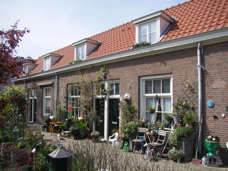 Terraced house for rent: Om-en-Bij 35, Schildersbuurt-Noord 'S-Gravenhage