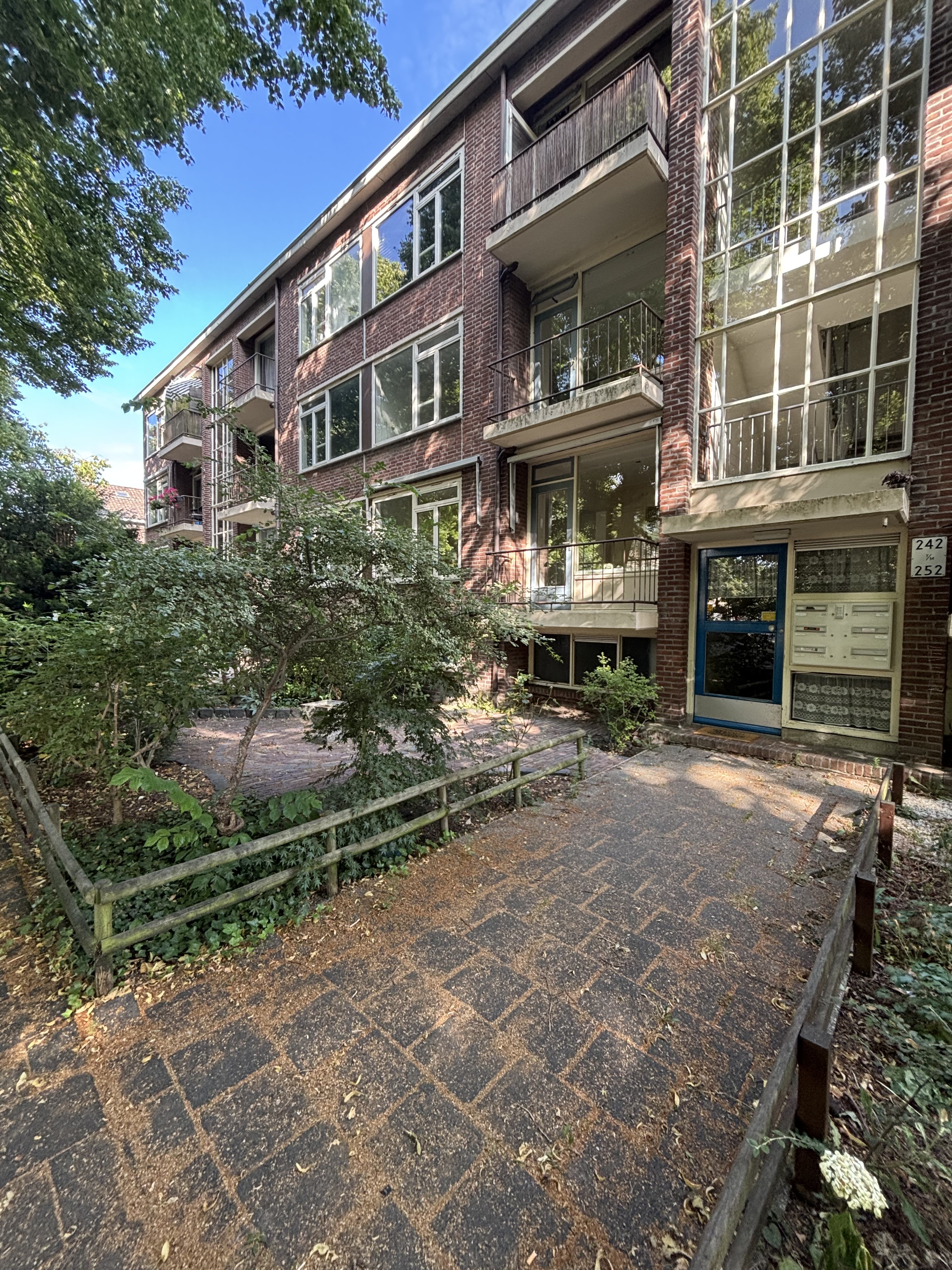 Appartement te huur: Prinses Irenelaan 252, Ministerbuurt Rijswijk Zh