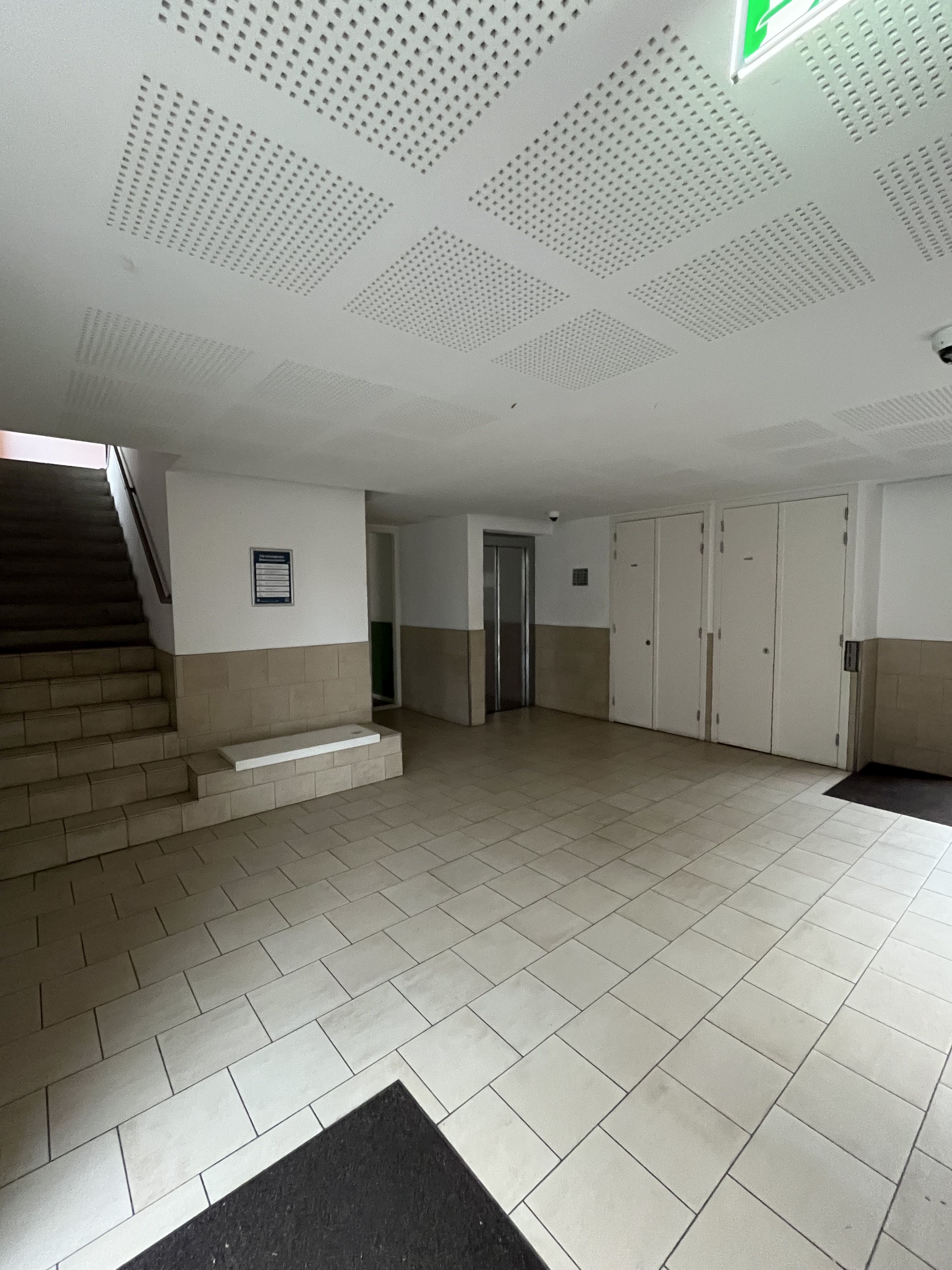 Studio te huur: Hendrick Hamelplantsoen 26, Bezuidenhout-West 'S-Gravenhage
