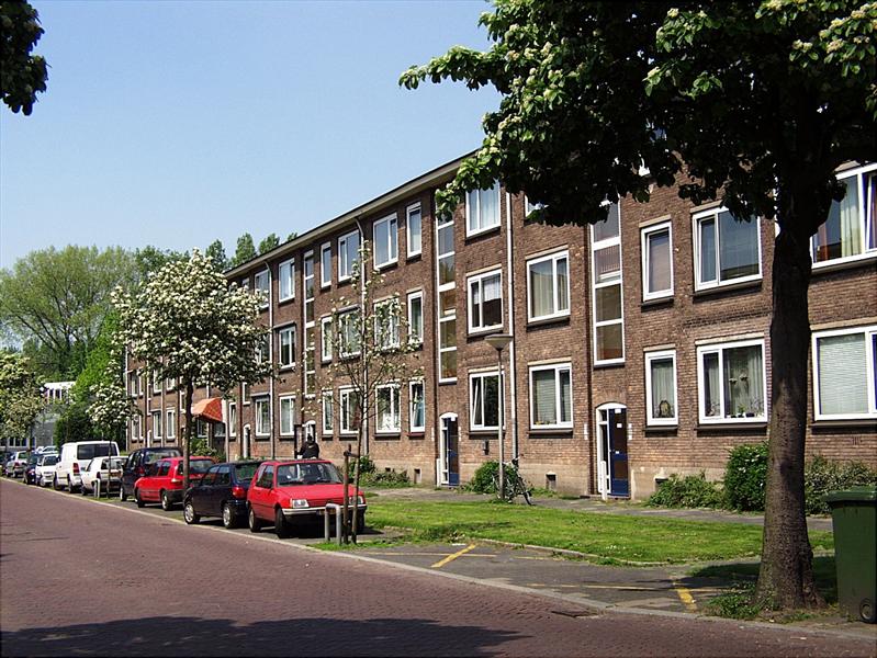 Appartement te huur: Van Lodensteynstraat 1, Biesland Delft