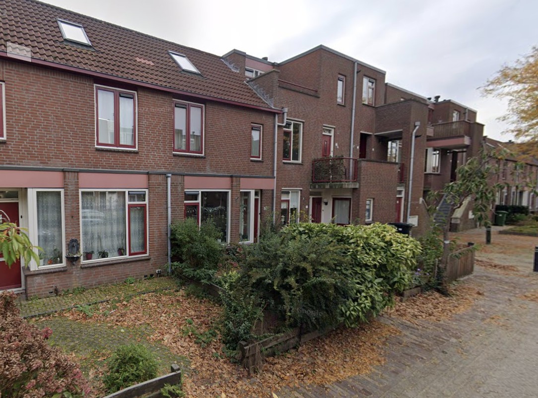 Tussenwoning te huur: Karpaten 5, 't Lien zuid Leidschendam