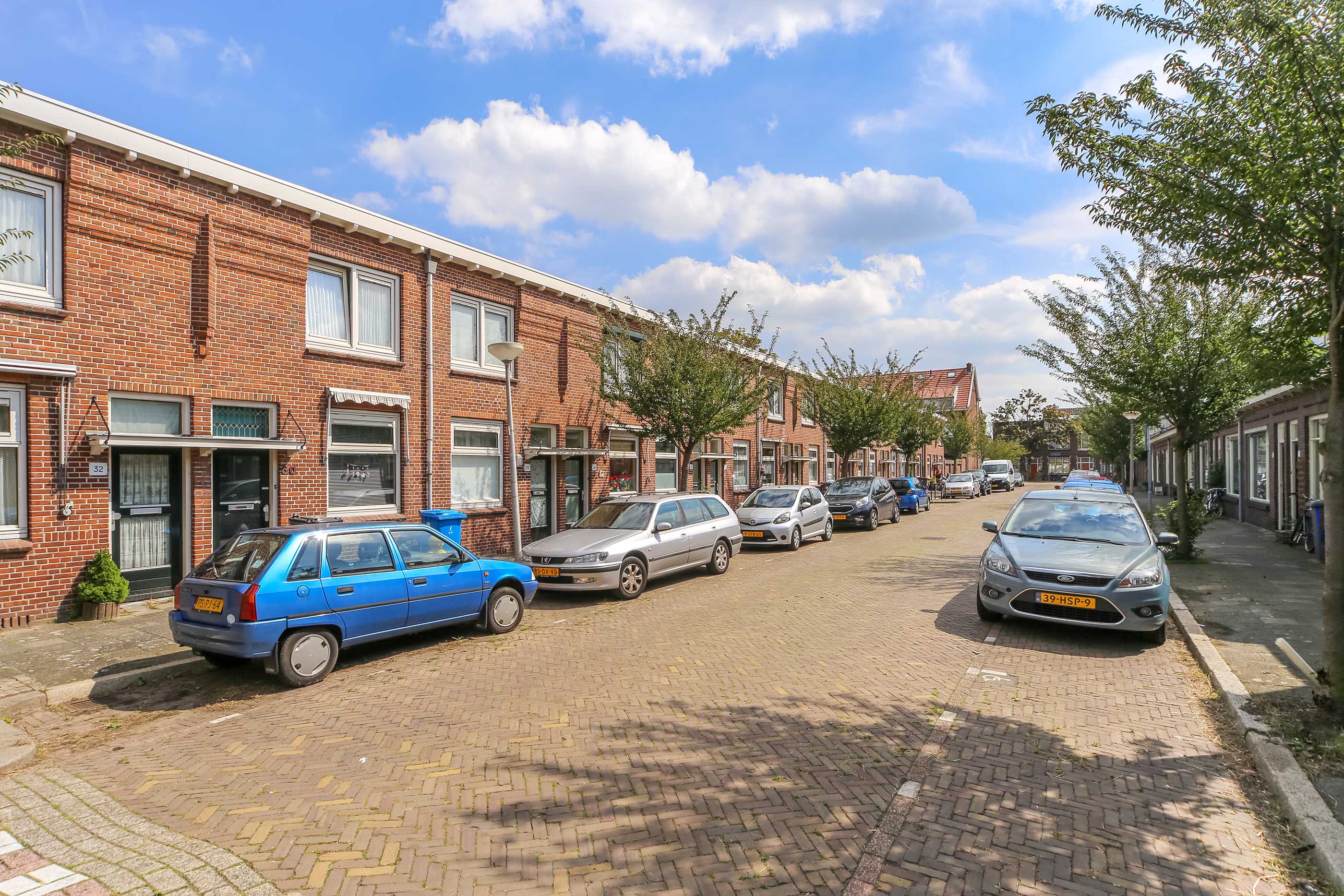 Tussenwoning te huur: Jan de Wittstraat 20, Olofsbuurt Delft