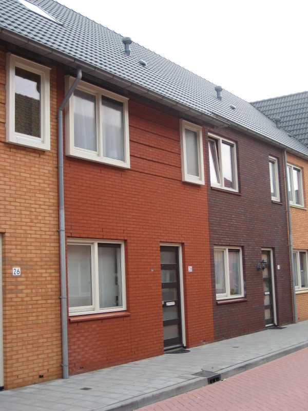 Terraced house for rent: Visdijk 30, Waterbuurt 'S-Gravenhage