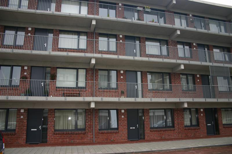 Appartement te huur: Kloosterveenstraat 95, Morgenstond-West 'S-Gravenhage