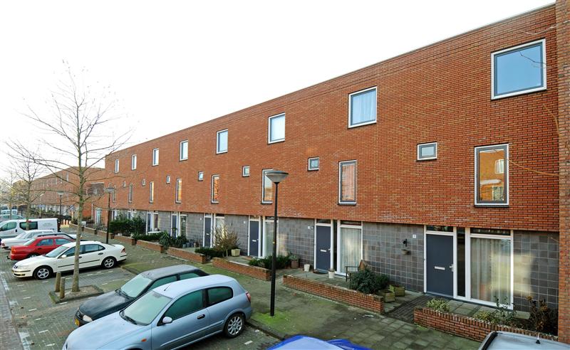 Tussenwoning te huur: Montevideostraat 41, Hoge Veld 'S-Gravenhage