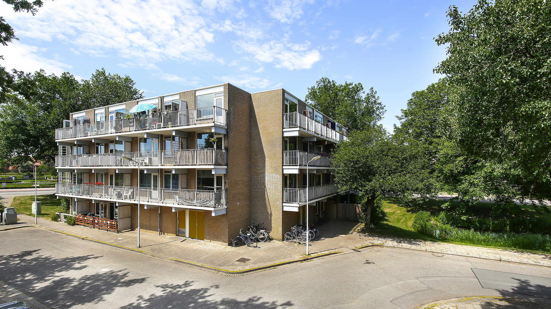 Studio te huur: De la Gardestraat 56, Geuzenbuurt Zoetermeer